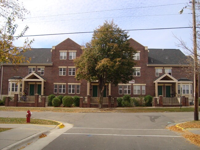Foto del edificio - Randall Station