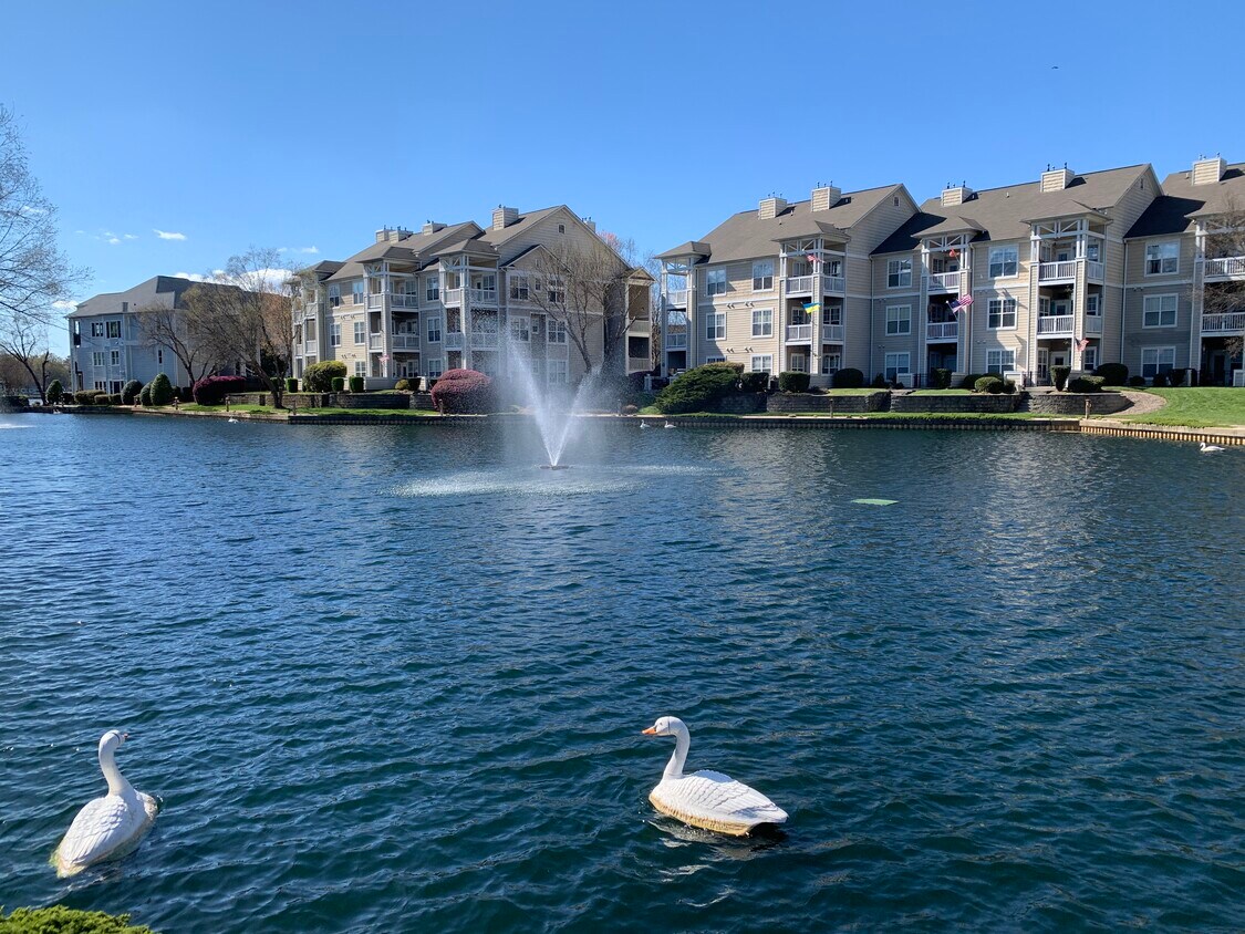 Foto principal - 18832 Nautical Dr