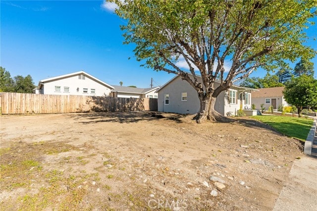 Building Photo - 267 Olive St