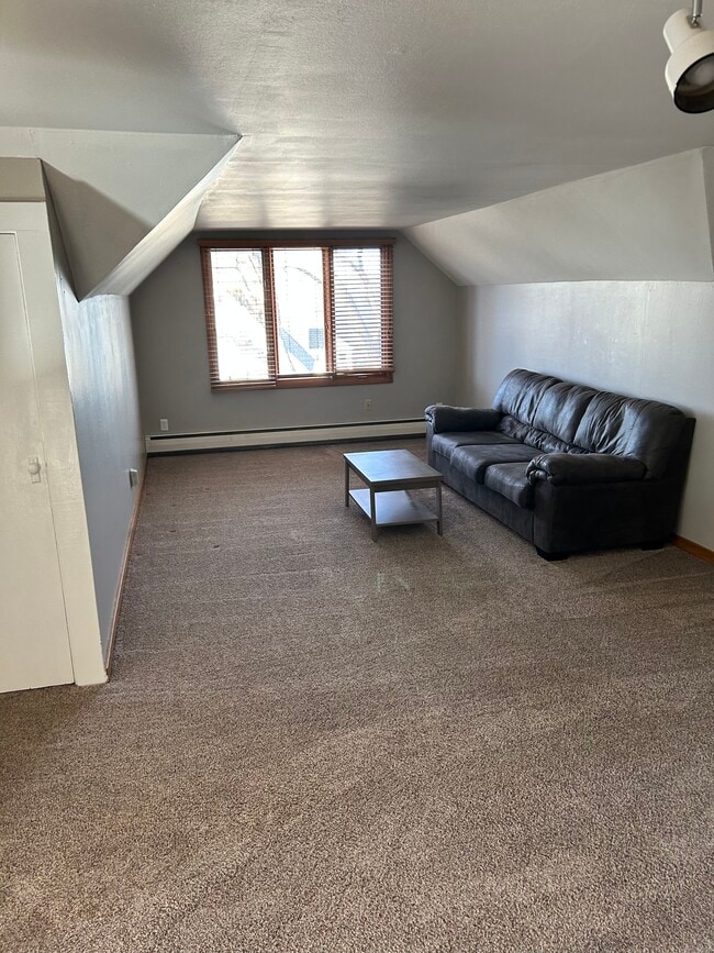 W267N2926 Peterson Dr, Pewaukee, WI 53072 Townhome Rentals in