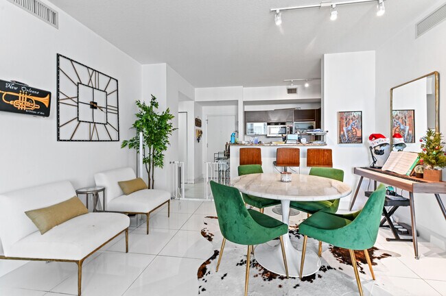 Foto del edificio - 550 Okeechobee Blvd