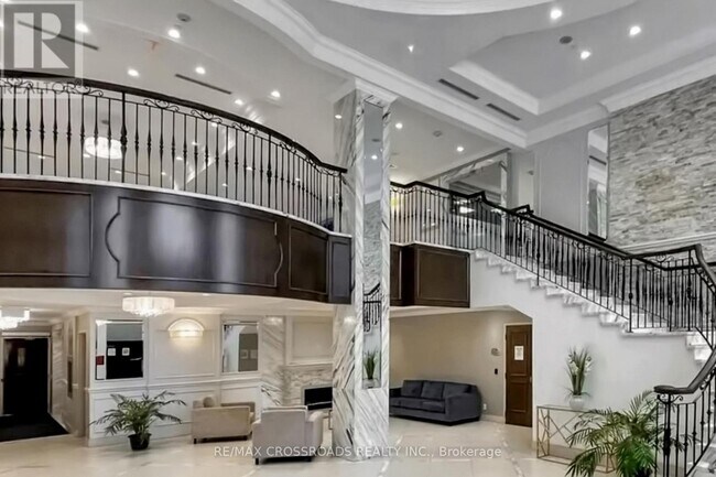 Building Photo - 99 S Town Centre Blvd