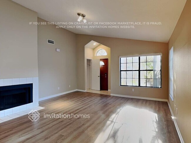 Foto del edificio - 1453 Hyde Park Dr