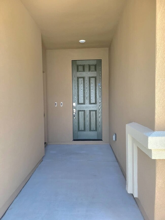 Building Photo - 7146 Badger Creek Ct
