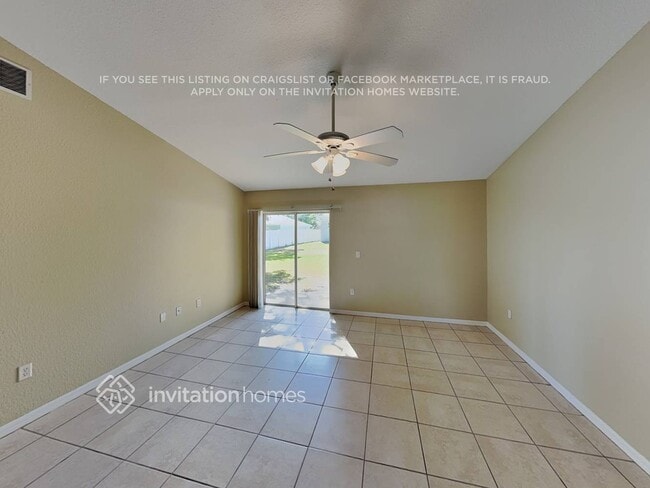 Building Photo - 441 Eagle Dr