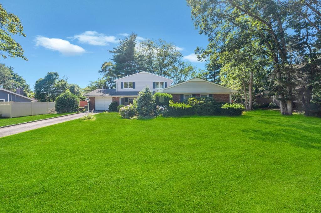 Primary Photo - 38 Barker Dr