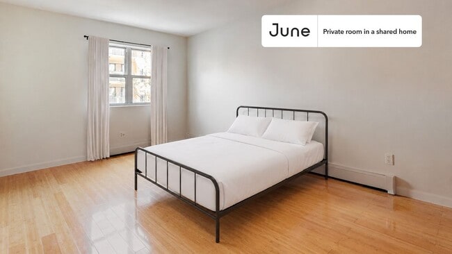 Building Photo - Room in Shared 4 bed/2 bath home in Flatbush