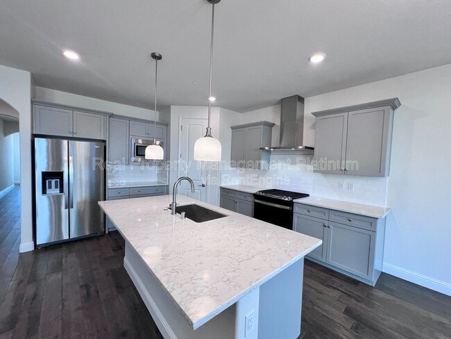 Building Photo - 1436 E Via Albero Dr