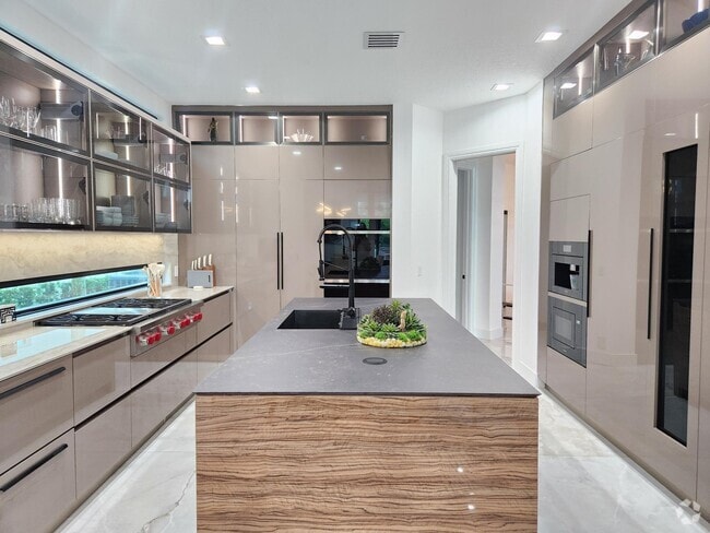 Building Photo - 7928 Talavera Pl