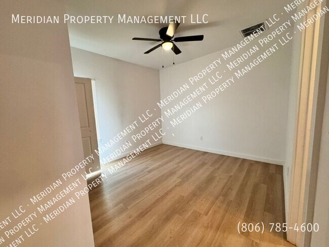 Building Photo - 5715 Kemper St