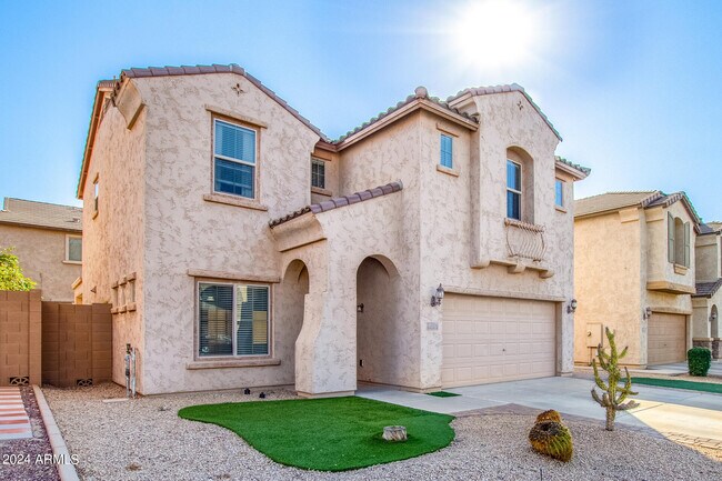 Building Photo - 11147 E Sentiero Ave