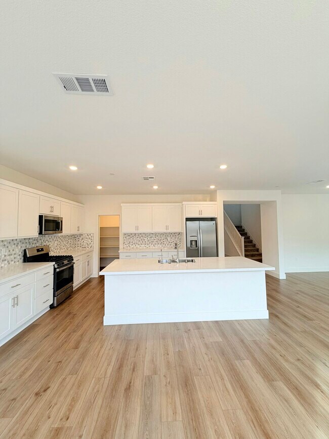 Foto del edificio - 5168 Maniago Wy