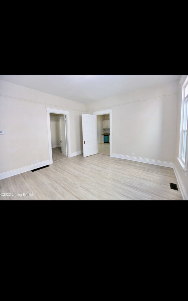 Building Photo - 1332 Olive St