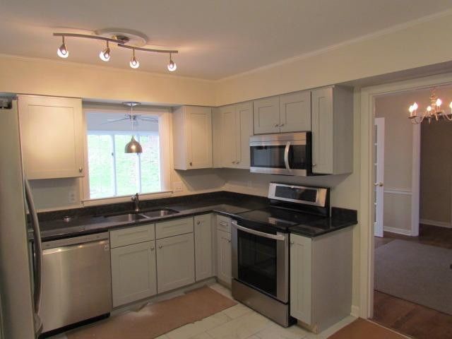Building Photo - 807 Malabu Dr
