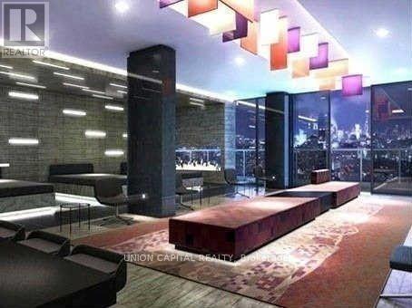 Photo du bâtiment - 318 Richmond St W