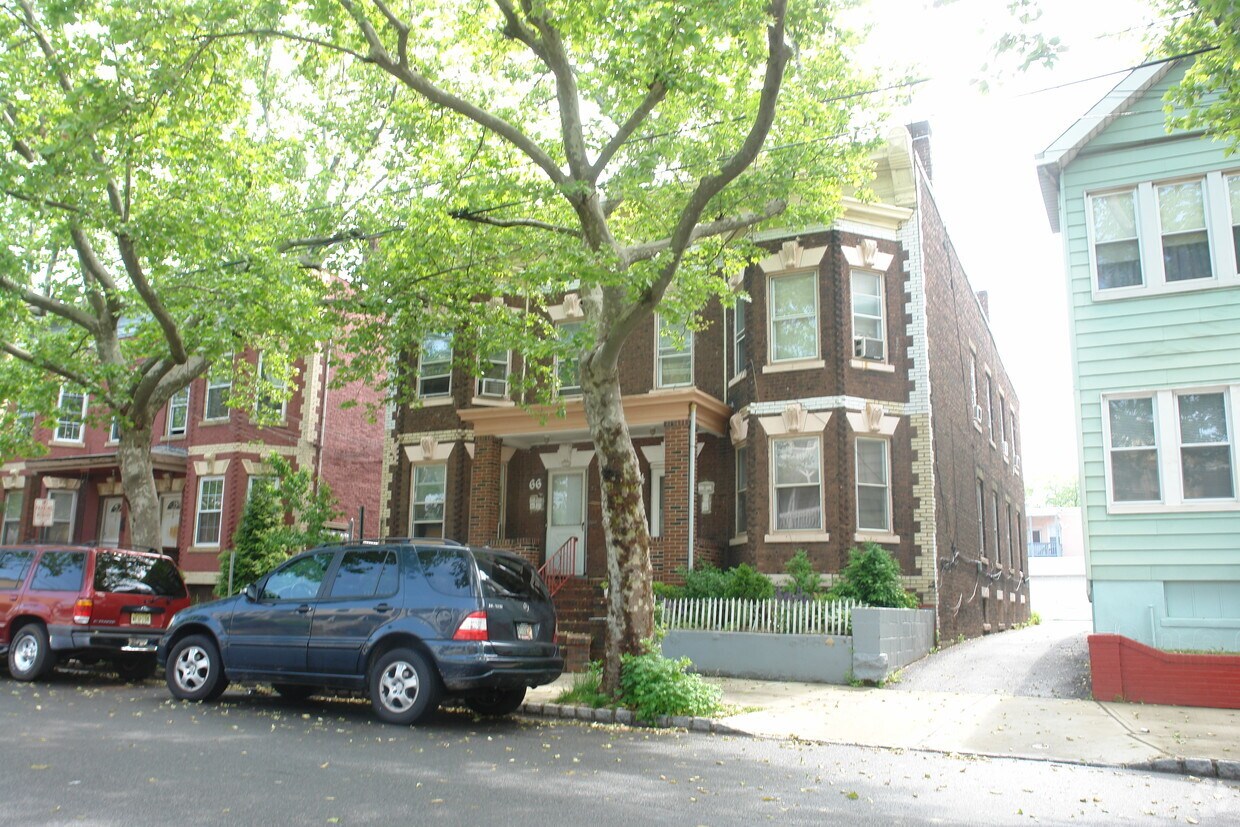 Primary Photo - 64-66 Madison Ave