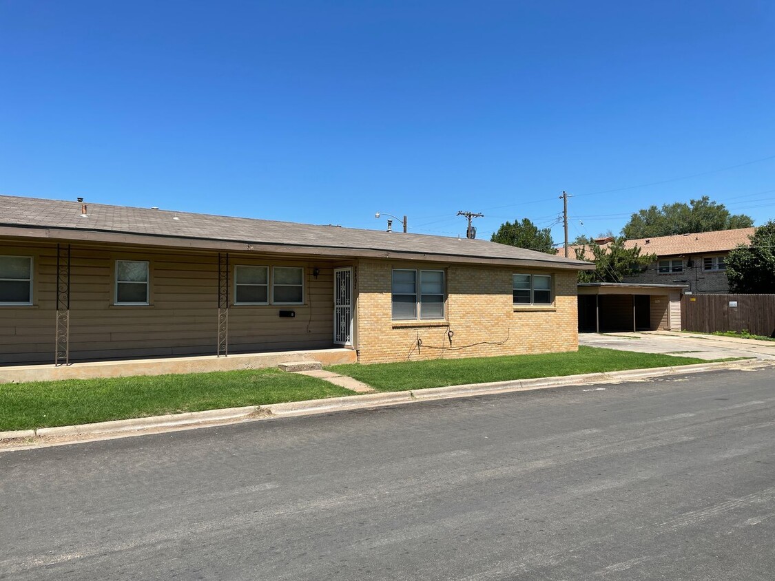 Primary Photo - NH 2412 46th Street