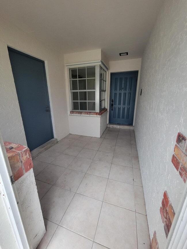 Foto del edificio - 104 Arrowhead Cir