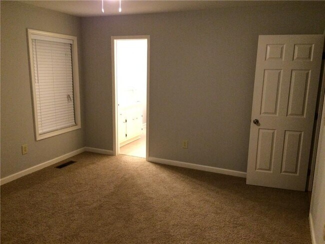 Foto del edificio - 4415 Windchime Way NW