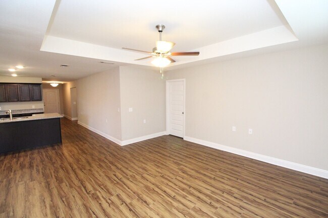 Building Photo - Coming Soon! 3-Bed/2-Bath Brick Home in Mi...