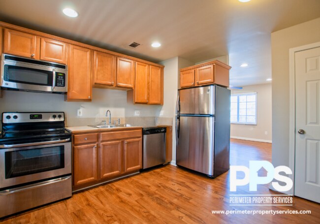 Foto del edificio - 2145 Bolton Rd NW