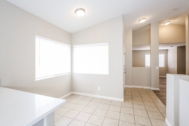 Foto del edificio - 4706 Zia Ridge St