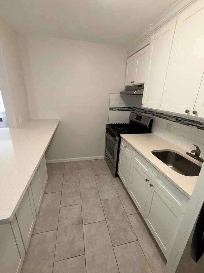 Quartz Counters & Stainless Appliances - 35-26 32nd St