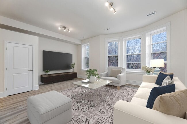 Foto del edificio - 1916 Eutaw Pl