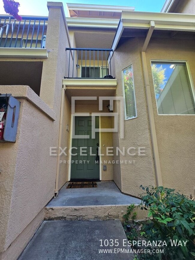 Building Photo - 1035 Esparanza Way