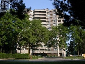 Building Photo - 150 Neptune Dr
