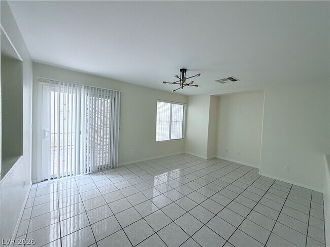Foto del edificio - 7290 Linaria Rd