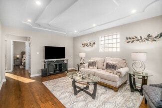 Building Photo - 3833 S 61st Ct