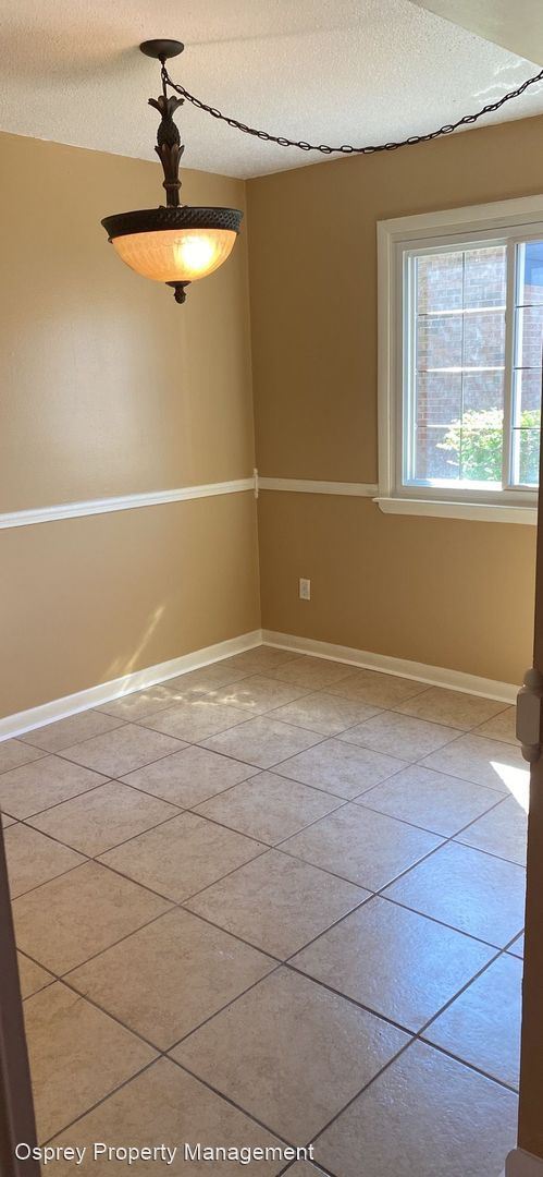 Foto del edificio - 3 br, 2.5 bath House - 1291 Glyndon Drive