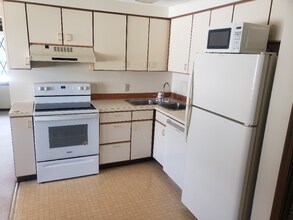 Building Photo - 1333 Pierce Ave