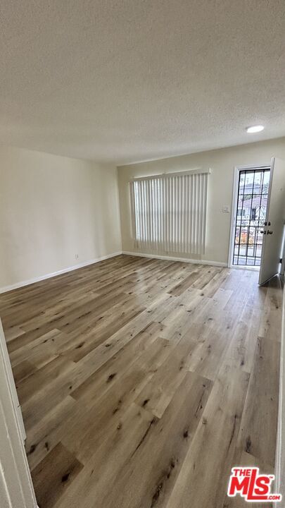 Foto principal - 626 E Fairview Blvd