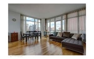 Primary Photo - 325 5th Ave