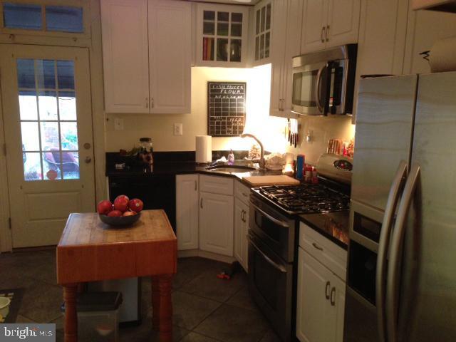 Foto del edificio - 518 10th St SE