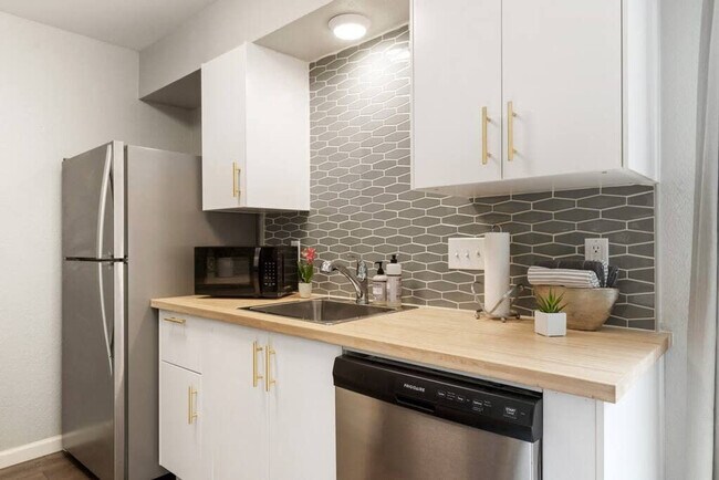Foto del edificio - 802 Ramble Ln
