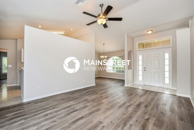Building Photo - 3 Bedroom Pet-Friendly Home in Lehigh Acre...