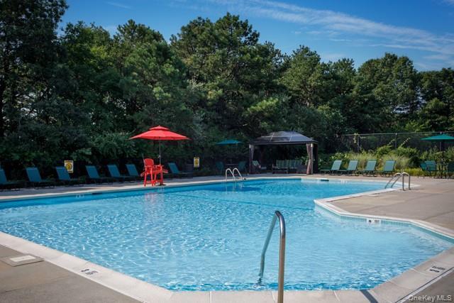 Foto del edificio - 1000 Saddle Rock Rd