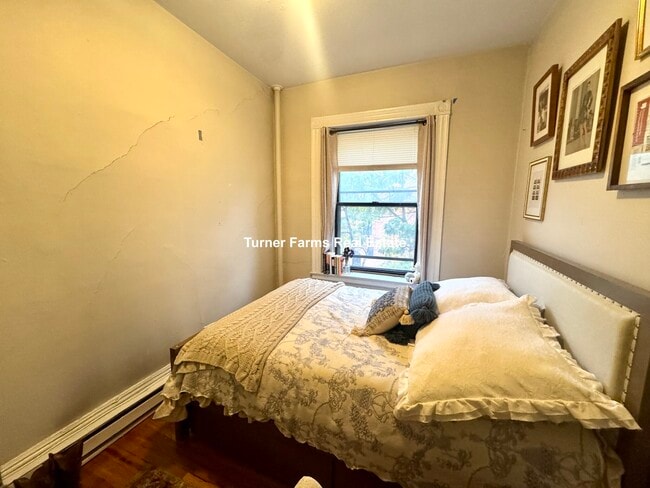 Foto del edificio - 614 Columbus Ave