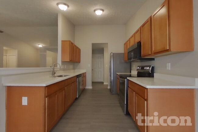 Building Photo - 2497 Foxtail Dr