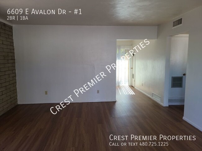 Building Photo - 2 Bedroom Apartment for Rent in Scottsdale