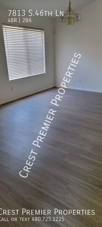 Foto del edificio - 7813 S.46th Ln-