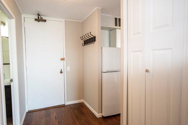 Foto del edificio - 2500 N Lakeview Ave