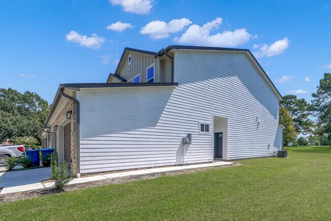 Foto del edificio - 14839 Spica Ct