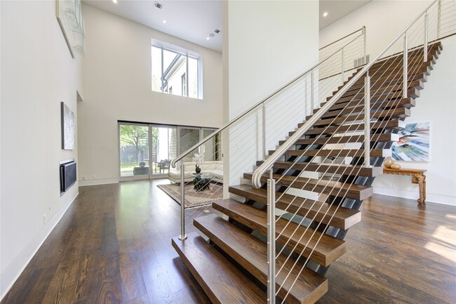 Foto del edificio - 5202 Chesapeake Way