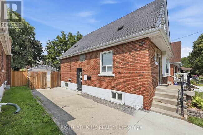 Building Photo - 38 Martin Rd