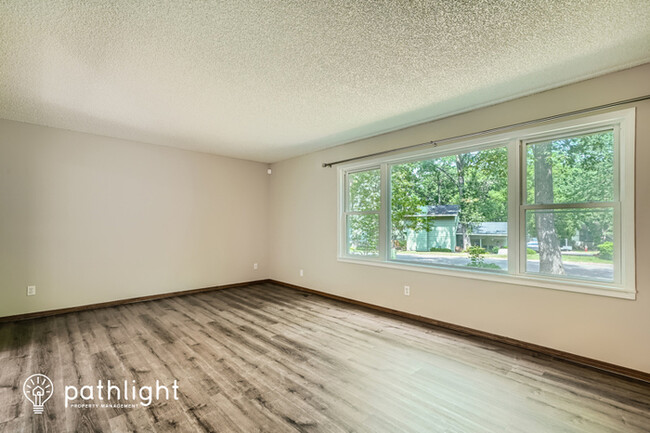 Building Photo - 13395 Linwood Forest Cir, Champlin, MN, 55316