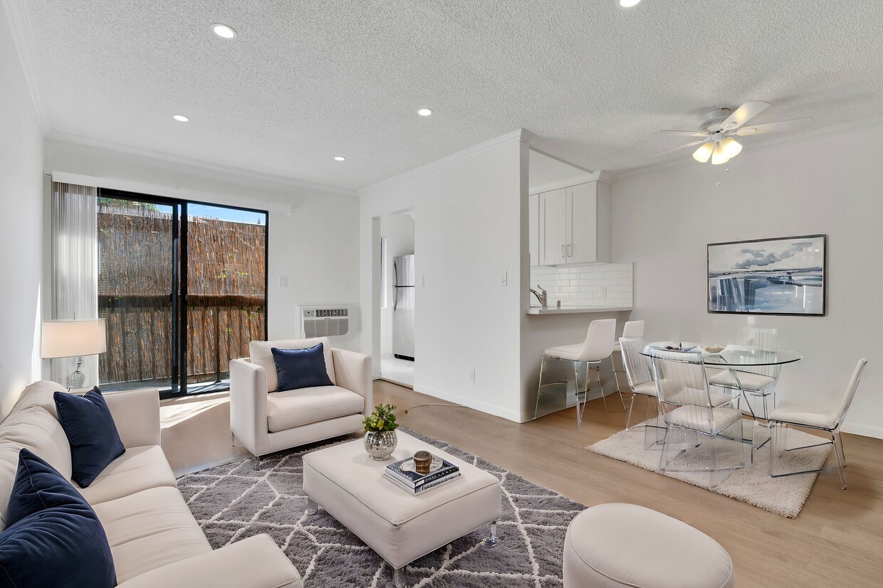 Studio/1 bath - Unit #105 - Orange Luxury Investments LLC